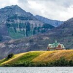 National Parks in Canada : Waterton Lakes National Park