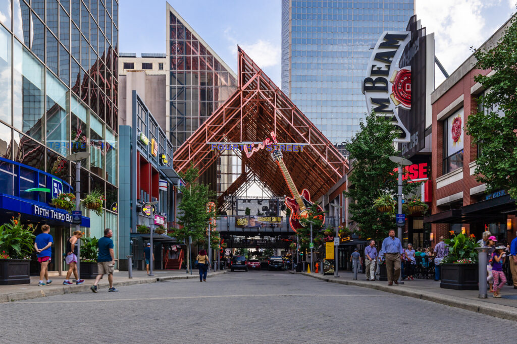 TOP 10 PLACES TO VISIT in Louisville, Kentucky